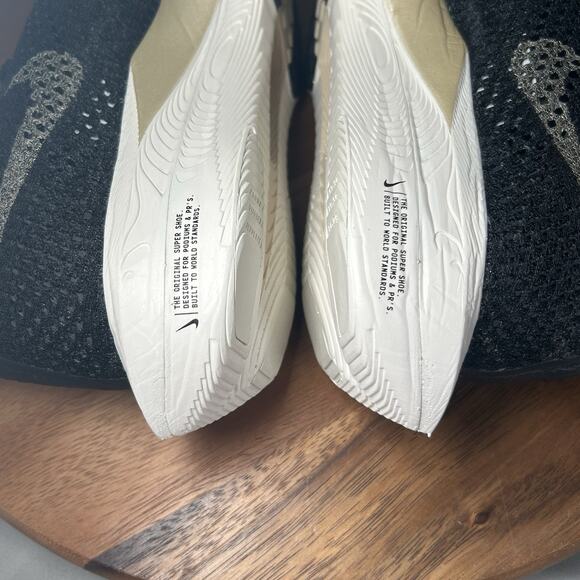 Nike ZoomX VaporFly Next% 3 Black Metallic Gold NBY Size Men’s 6.5/Women’s 8 - Picture 6 of 10